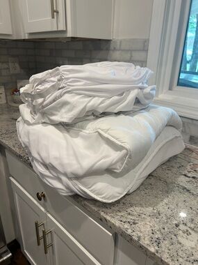 twin bedding (white)